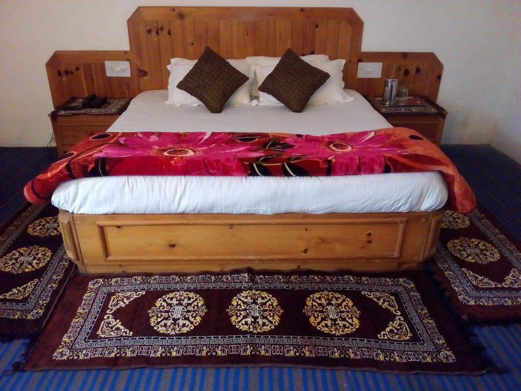 Akash Hills Hotel Manāli Εξωτερικό φωτογραφία