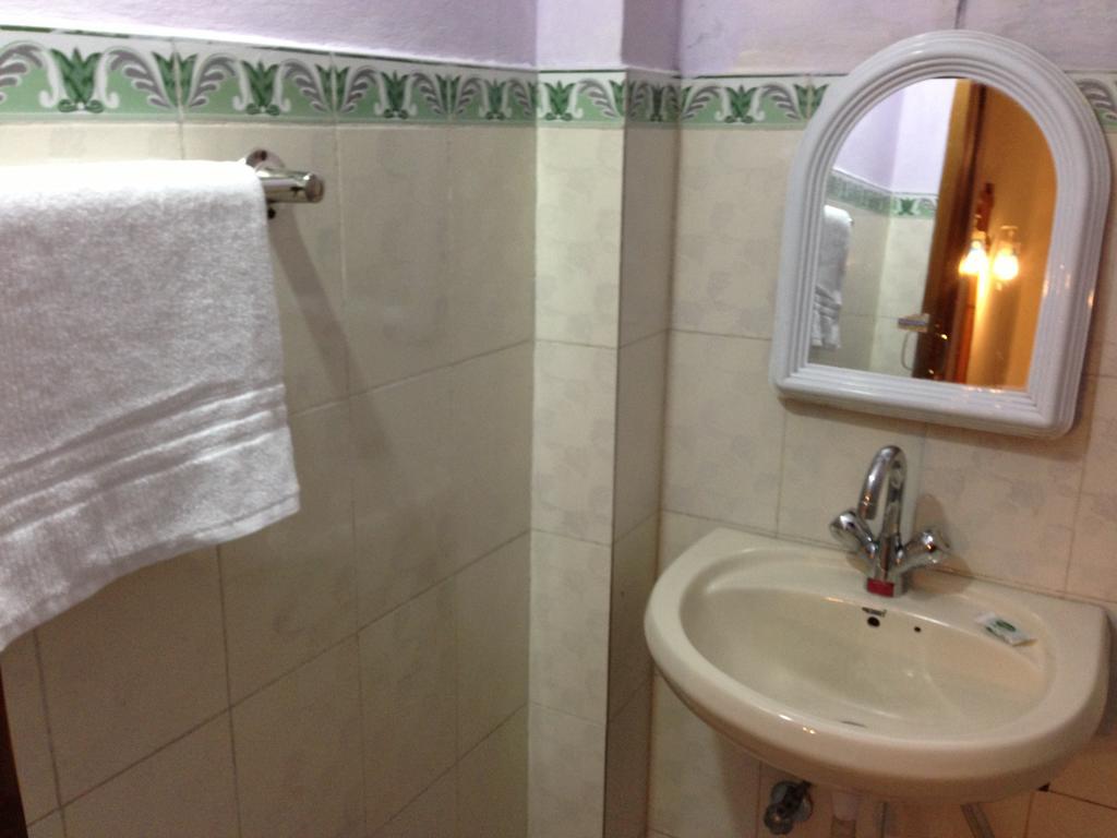 Akash Hills Hotel Manāli Εξωτερικό φωτογραφία