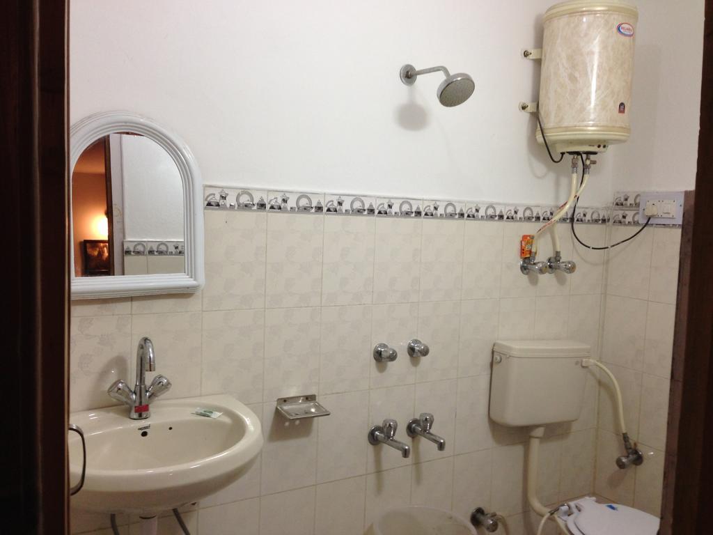 Akash Hills Hotel Manāli Δωμάτιο φωτογραφία