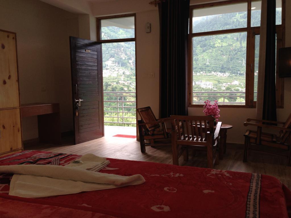 Akash Hills Hotel Manāli Εξωτερικό φωτογραφία