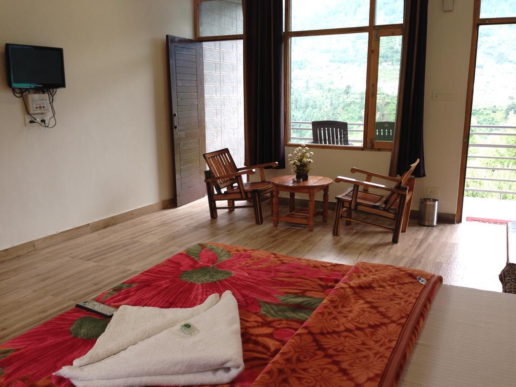 Akash Hills Hotel Manāli Εξωτερικό φωτογραφία